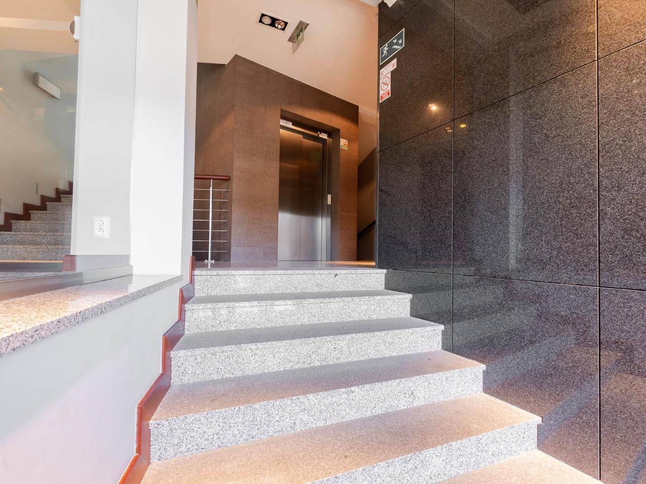 Vacationclub - Rezydencja Kapitanska Apartament 8 كولوبرزيغ المظهر الخارجي الصورة